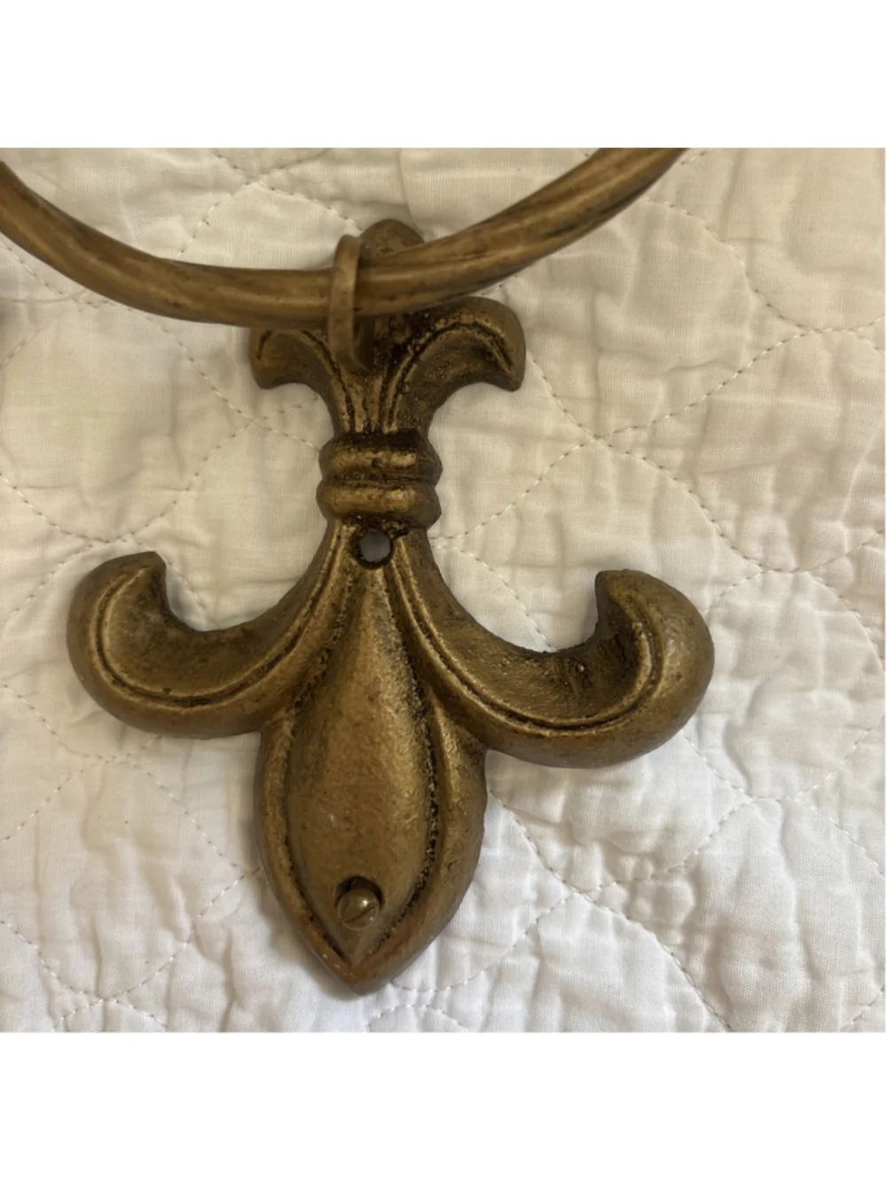 Vintage Brass Bathroom Towel Holder Ring Fleur De Lys Made In China 1970’s